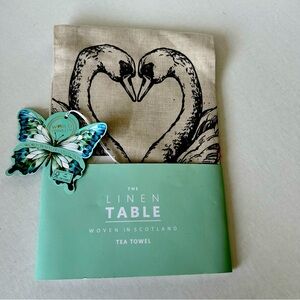 NWT Table Linens Swans in Love Kitchen Tea Towel